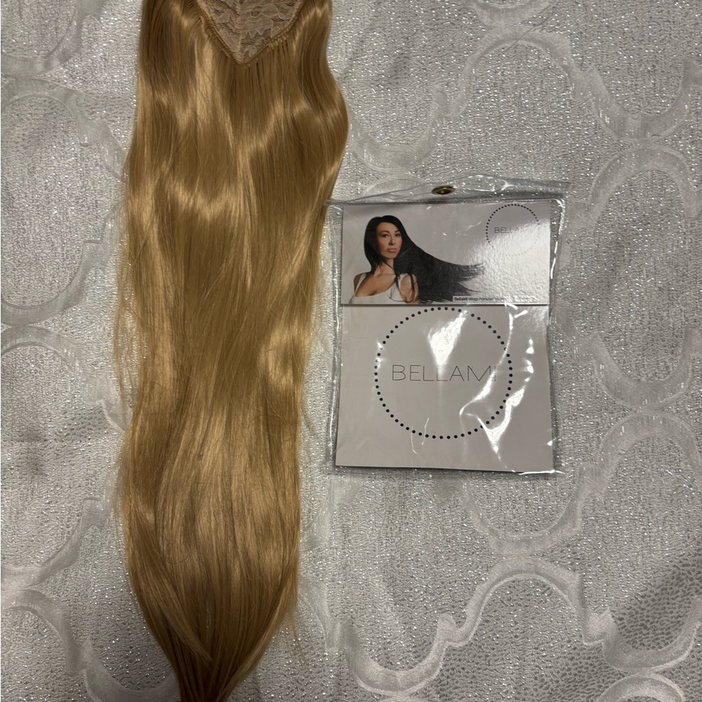 BELLAMI Golden Blonde Ponytail Extension NWOT